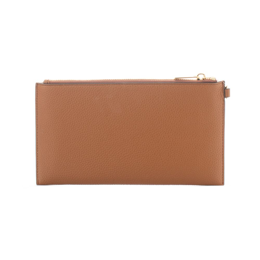 Jet Set Travel Leather Clutch Bag