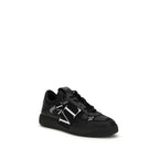VL7N Low-Top Sneakers in Black Calf Suede