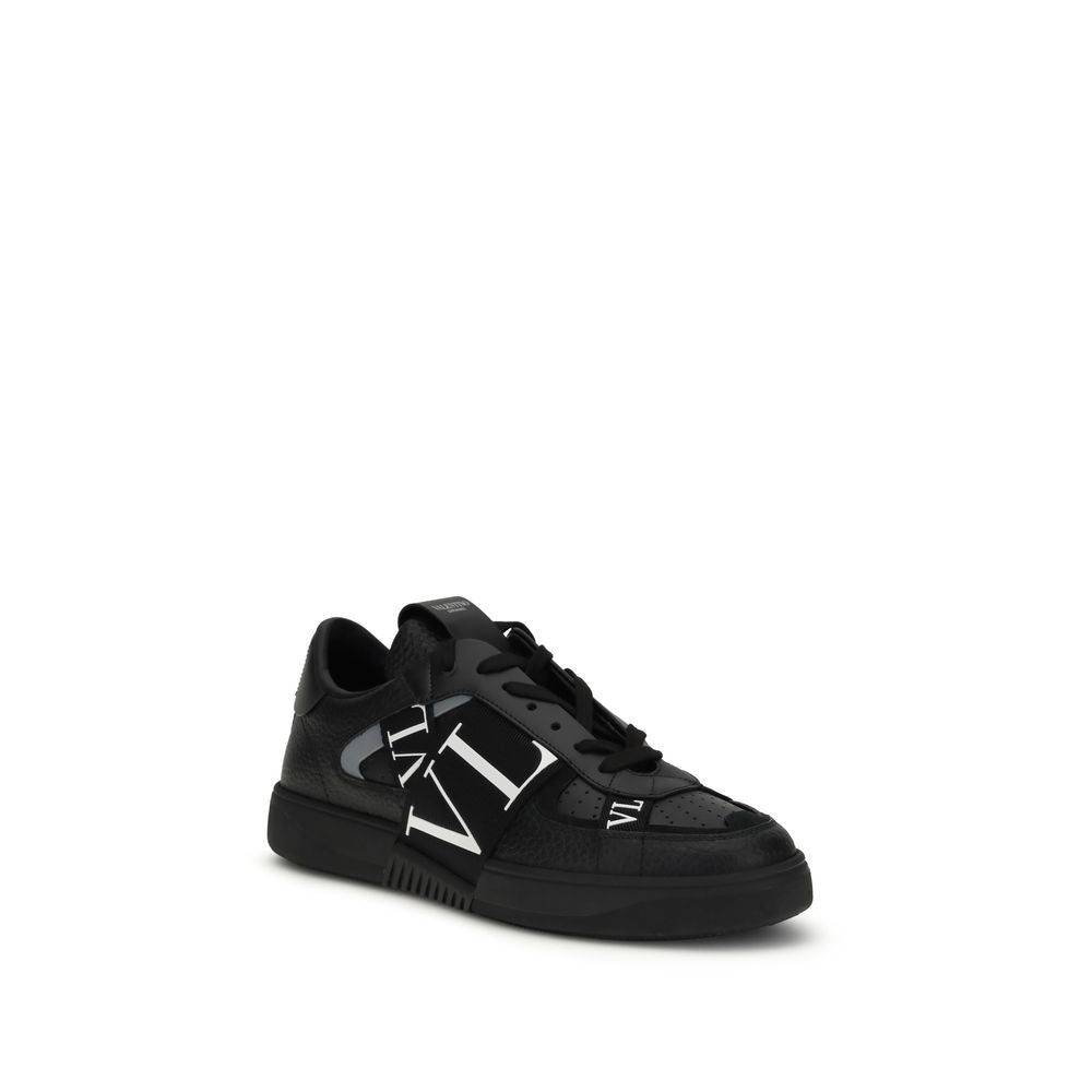 VL7N Low-Top Sneakers in Black Calf Suede