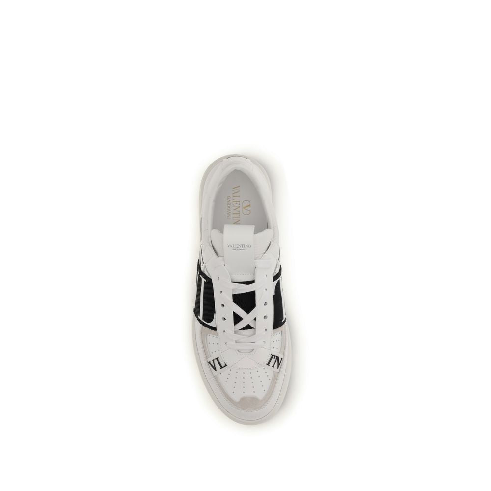 VL7N Low-Top Calf Suede Sneakers