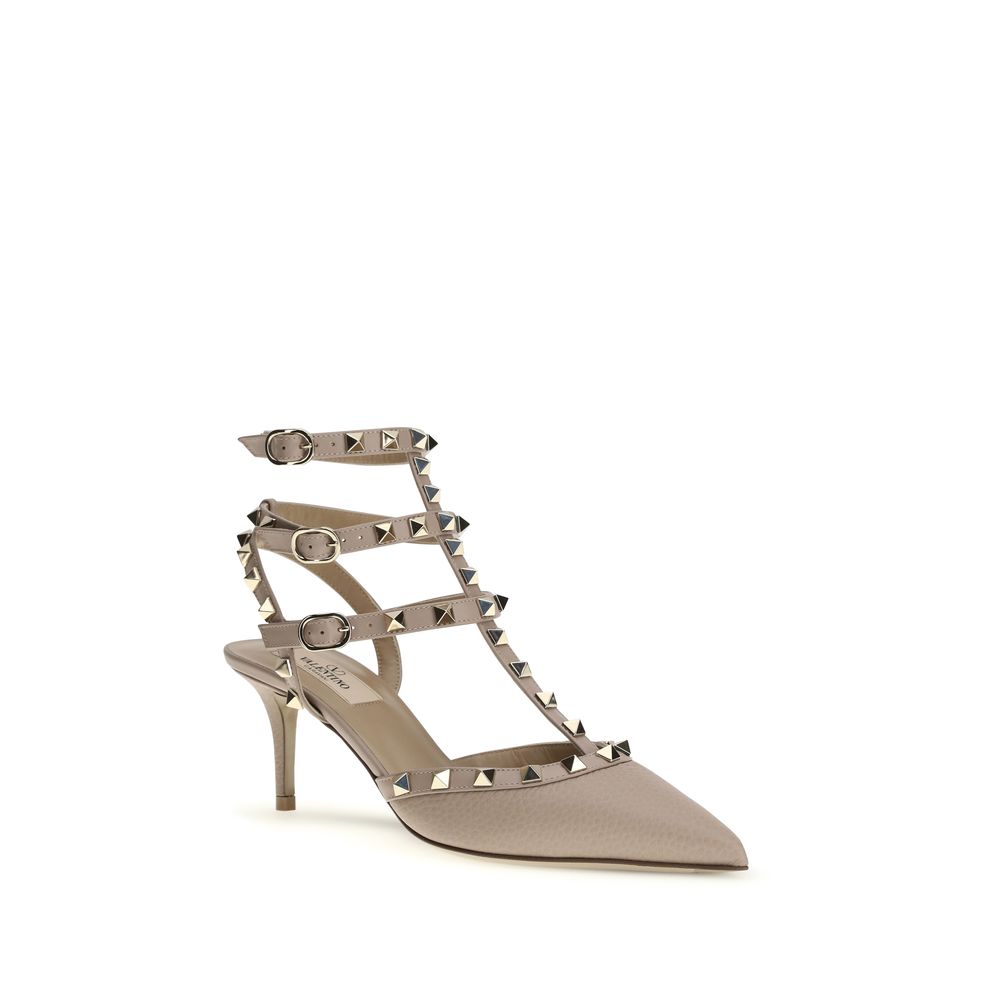 Rockstud Calf Leather Pumps