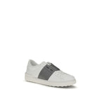 Open Sneakers