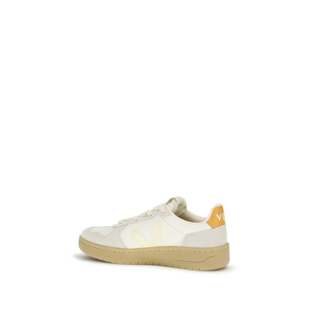 V-82 Leather Low-Top Sneakers