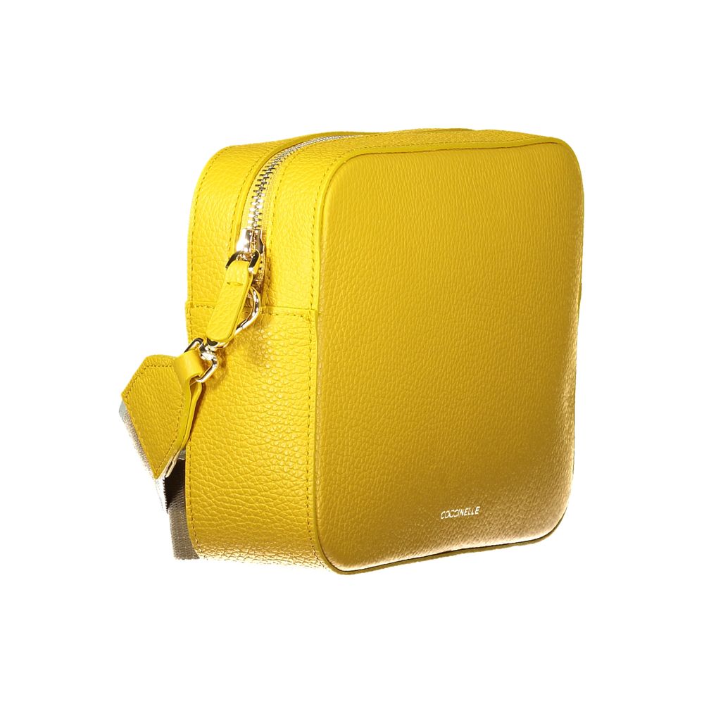 Tebe Grained Leather Shoulder Bag
