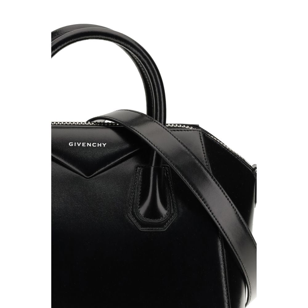 Small Antigona Box Calf Leather Handbag