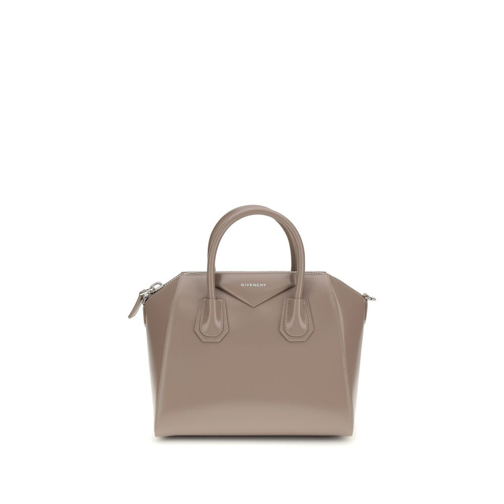 Small Antigona Calf Leather Shoulder Bag