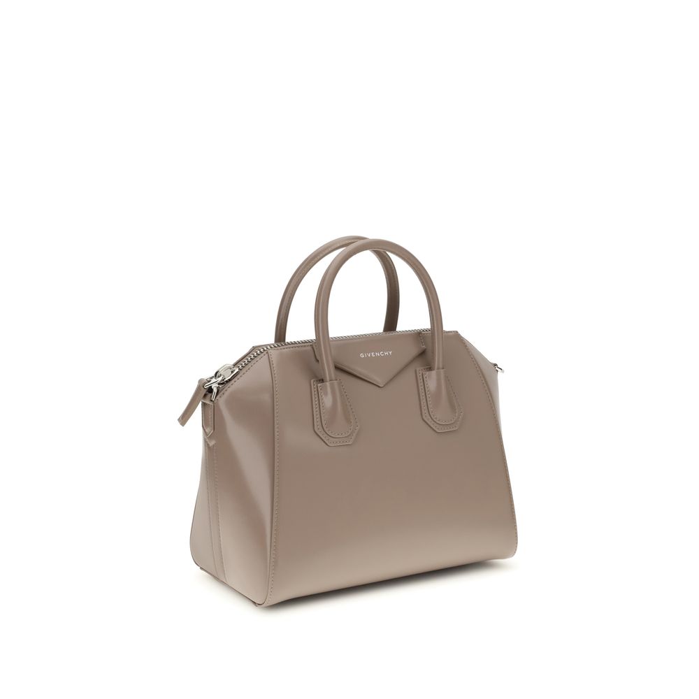 Small Antigona Calf Leather Shoulder Bag